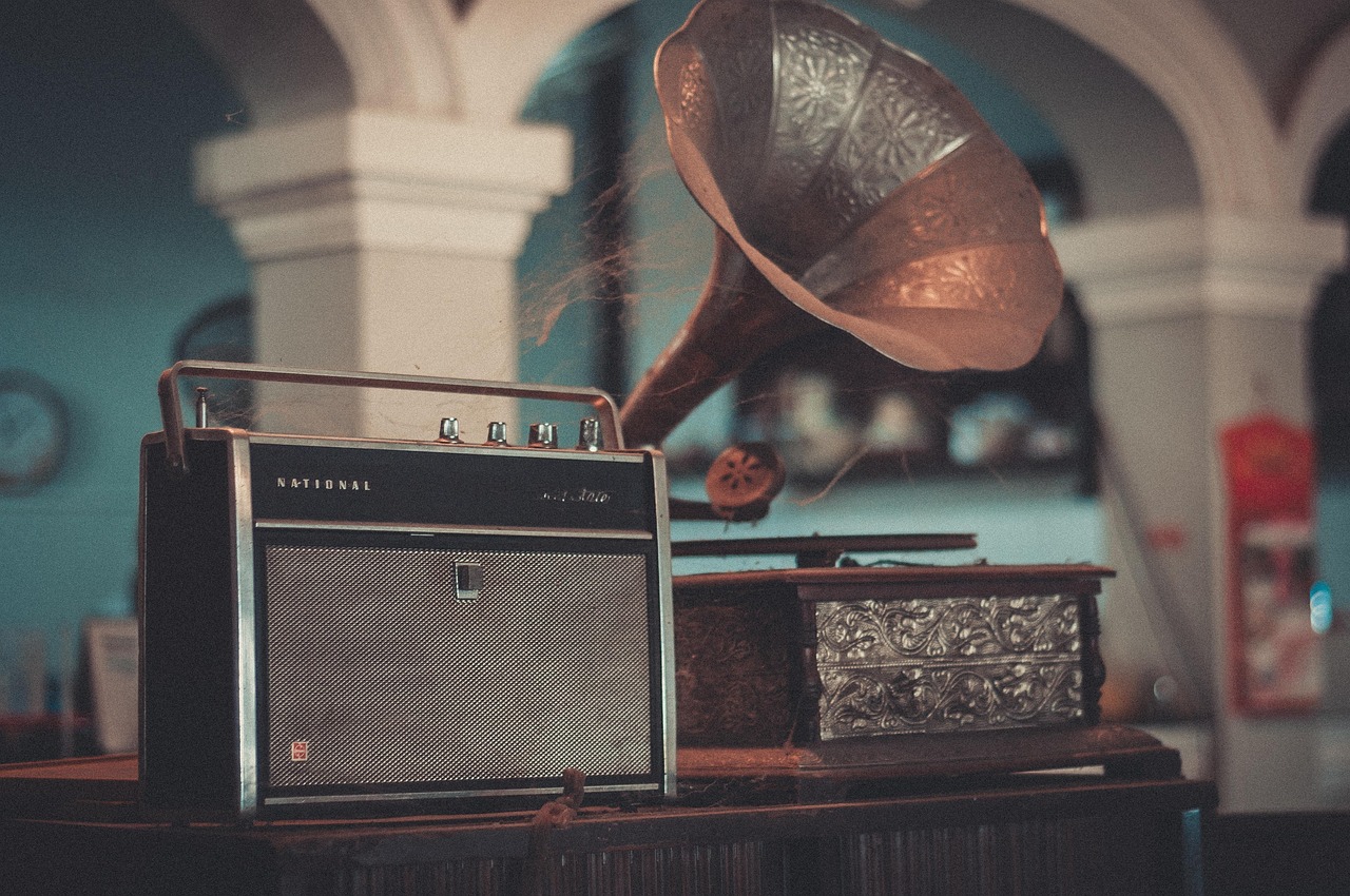 antiques, vintage, before1975, vietnam, radio